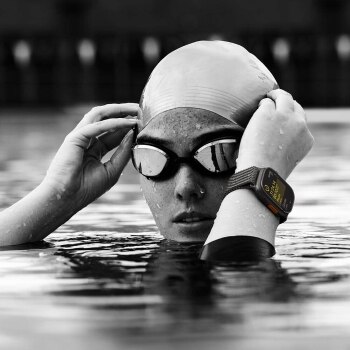 Apple Watch Ultra 2 49mm GPS + Cellular - Caixa de Titânio e Pulseira Milanês Preta - Imagem 3